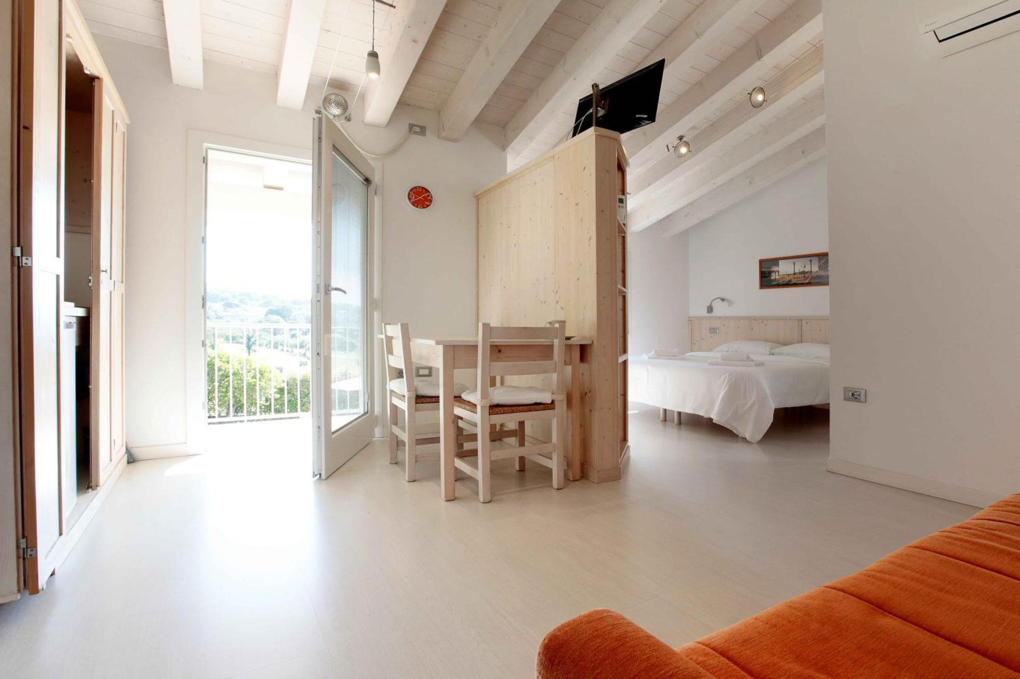 Residence Gonda&Giuliano Borso del Grappa Esterno foto
